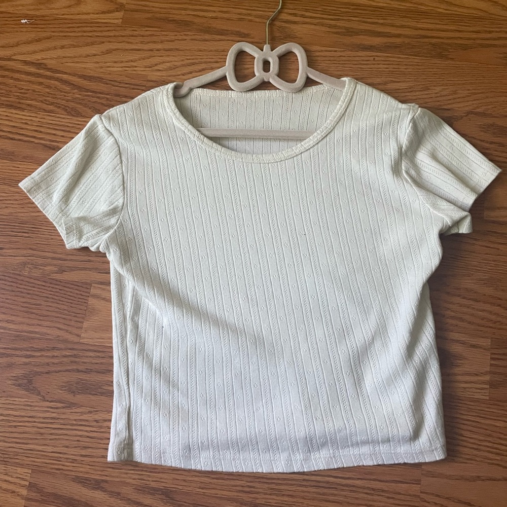 White crop top from brandy Melville!